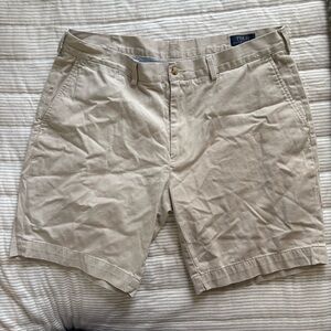 Polo by Ralph Lauren Men's Beige Flat Front Shorts | 38